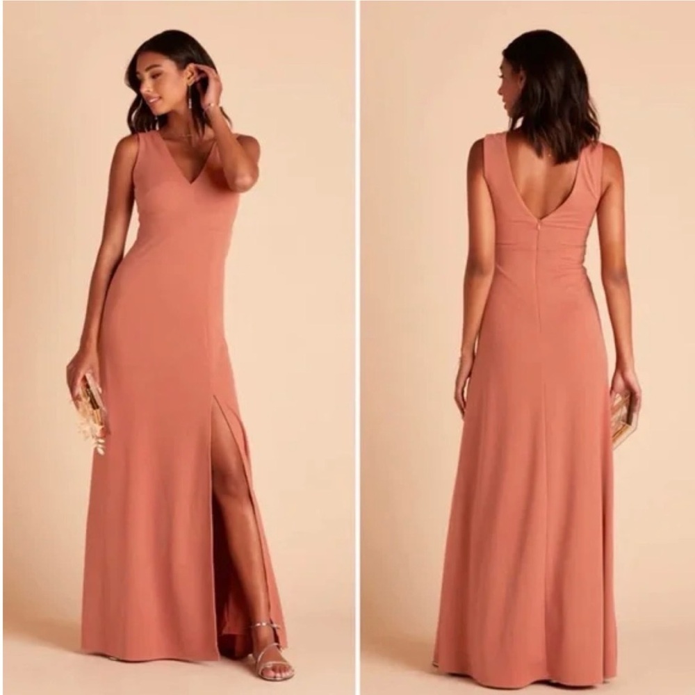 Elegant Sleeveless Dress